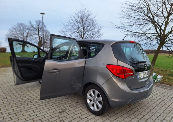 Opel Meriva cena 20800 przebieg: 125919, rok produkcji 2011 z Głogów małe 232